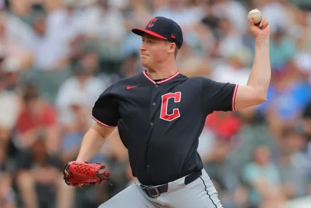 White Sox top Guardians 5-3 to increase AL Central lead